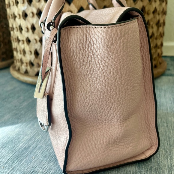 Michael Kors Selby Handbag (Ballet pink) - Picture 2 of 9